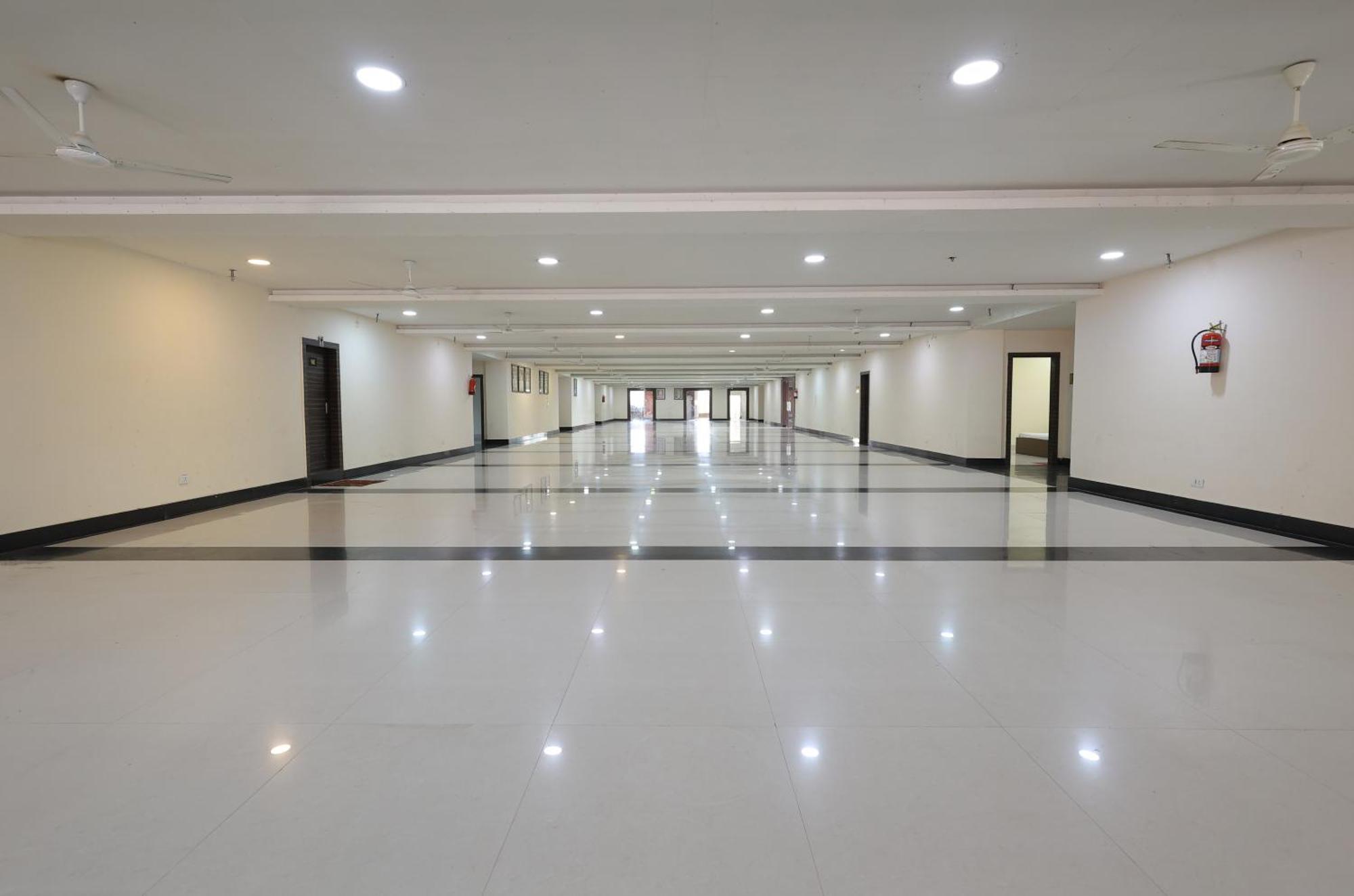 Maryada Maitri Resort -100 Rooms & 3 Banquets Siliguri Ngoại thất bức ảnh