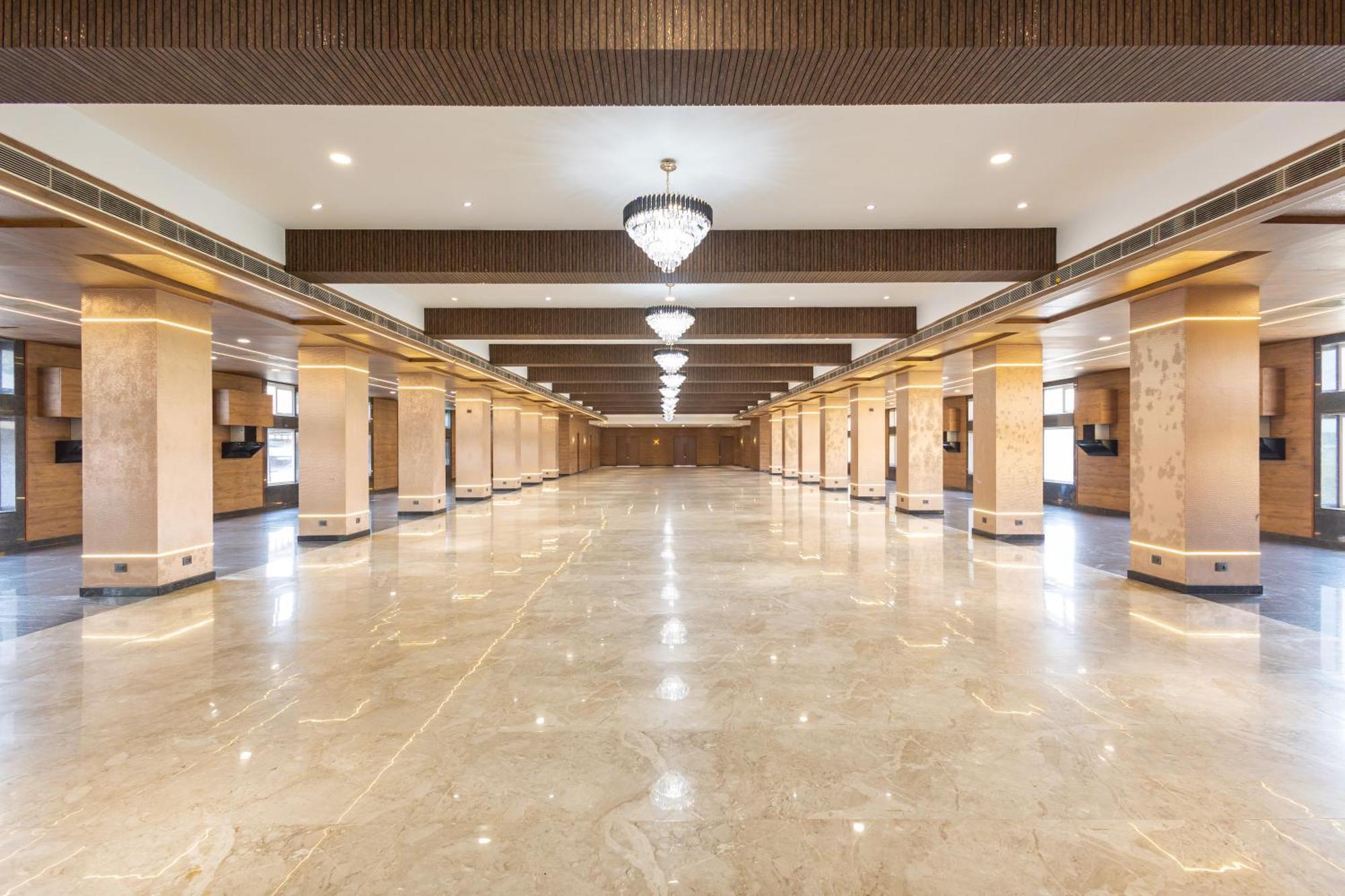 Maryada Maitri Resort -100 Rooms & 3 Banquets Siliguri Ngoại thất bức ảnh